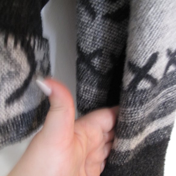 VINTAGE - Wool Blend Oversized Shaket - Picture 7 of 11